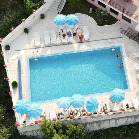 Hotel Deyanira Gorno Dryanovo 外观 照片