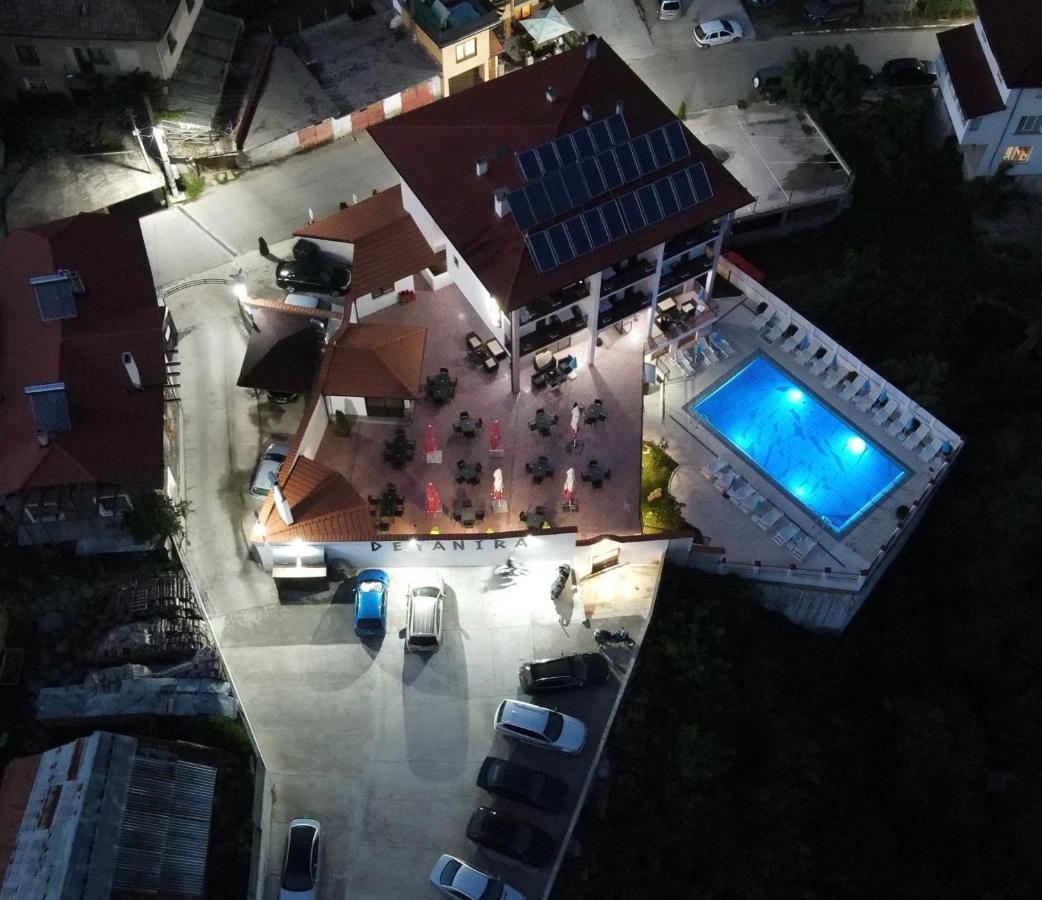 Hotel Deyanira Gorno Dryanovo 外观 照片