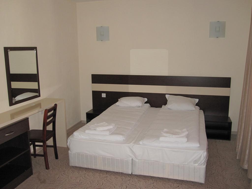 Hotel Deyanira Gorno Dryanovo 客房 照片