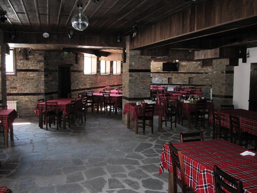 Hotel Deyanira Gorno Dryanovo 外观 照片